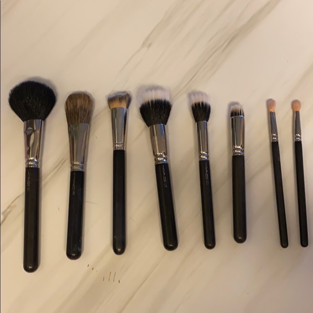 💯❗️MAC BRUSHES  authentic great deal! 🙌🏼💯💯